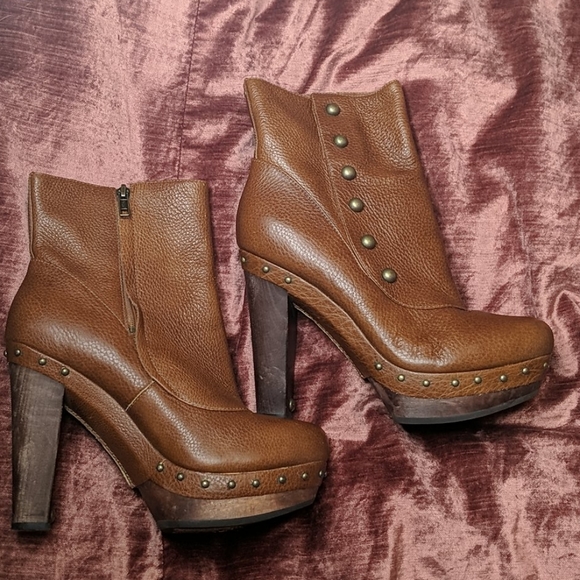 UGG || Mid Cosima Boot Chestnut Leather - Picture 7 of 8